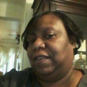 Meet your Posher, Renee